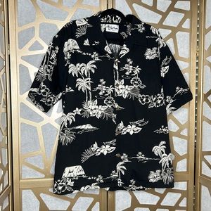 Howie Hawaiian Short Sleevees Button Down‎ Shirt